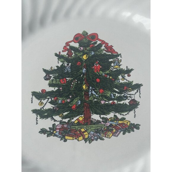 1-pc. Christmas Village Brand Christmas Tree Decorative Plate 10.5" Diameter - Picture 4 of 8